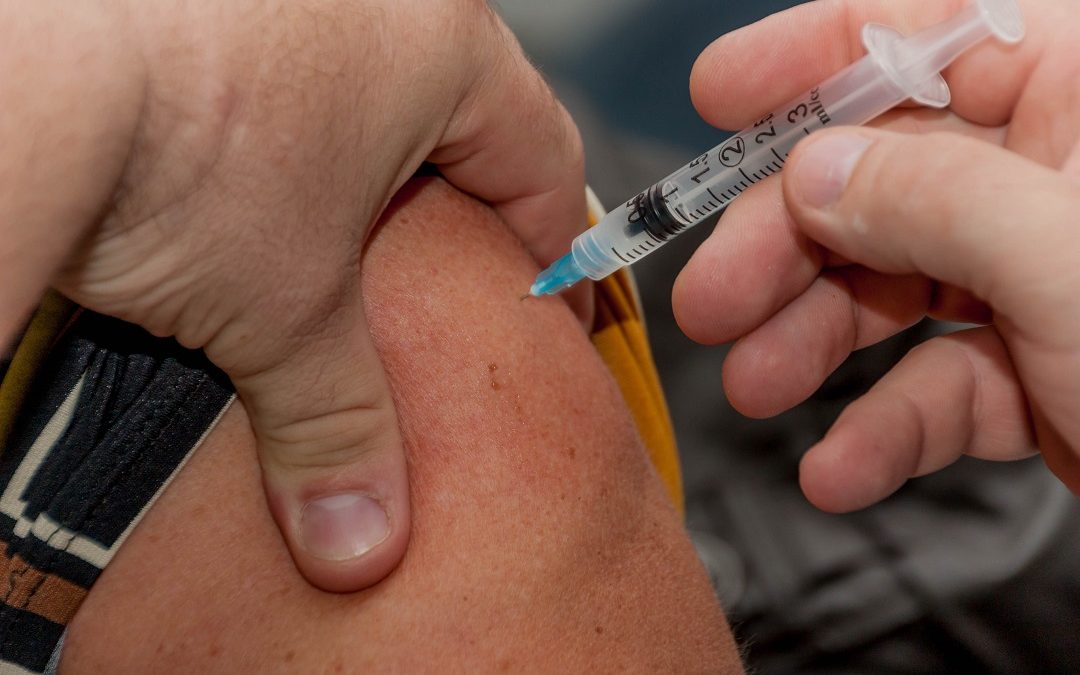 Covid-19: Ministra da Saúde aponta às 130 mil vacinas por dia em julho