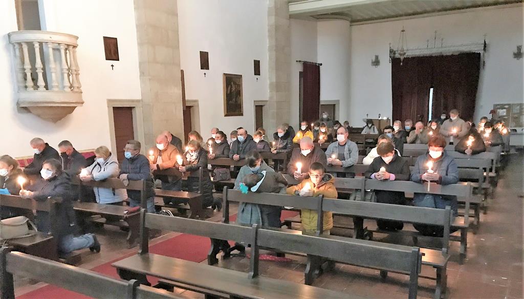 3 de março, às 18h15, na Igreja do Carmo: Missa pela Paz na Ucrânia
