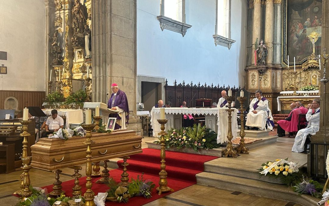 Arquidiocese de Évora e Avanca despedem-se emocionadas e agradecidas do Cónego António Guimarães (com fotos)